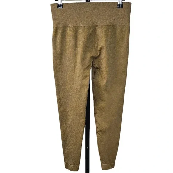 Gymshark Adapt Fleck Seamless  Legging Size Large - Picture 7 of 7